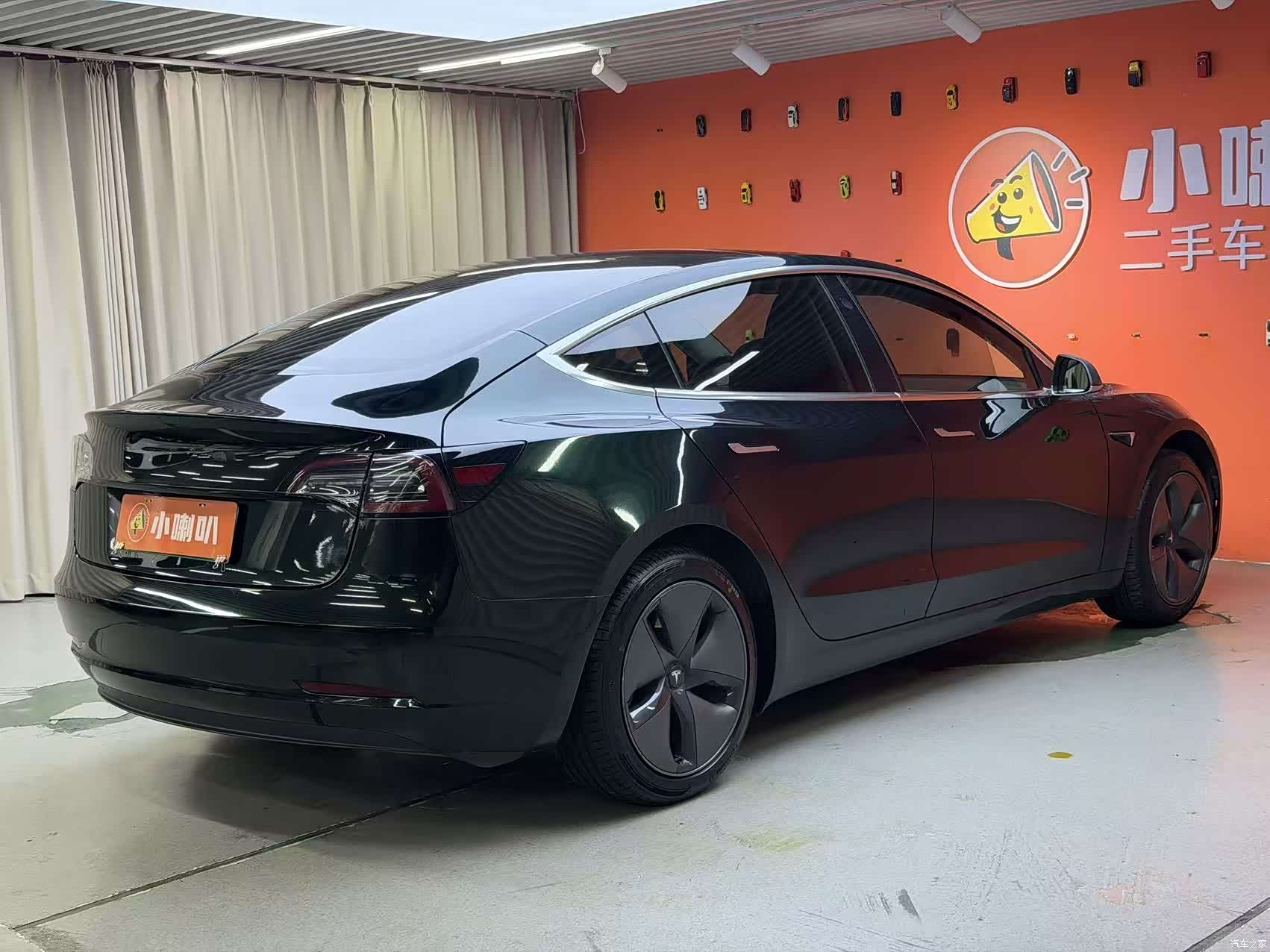 Tesla Model 3, 2020 4