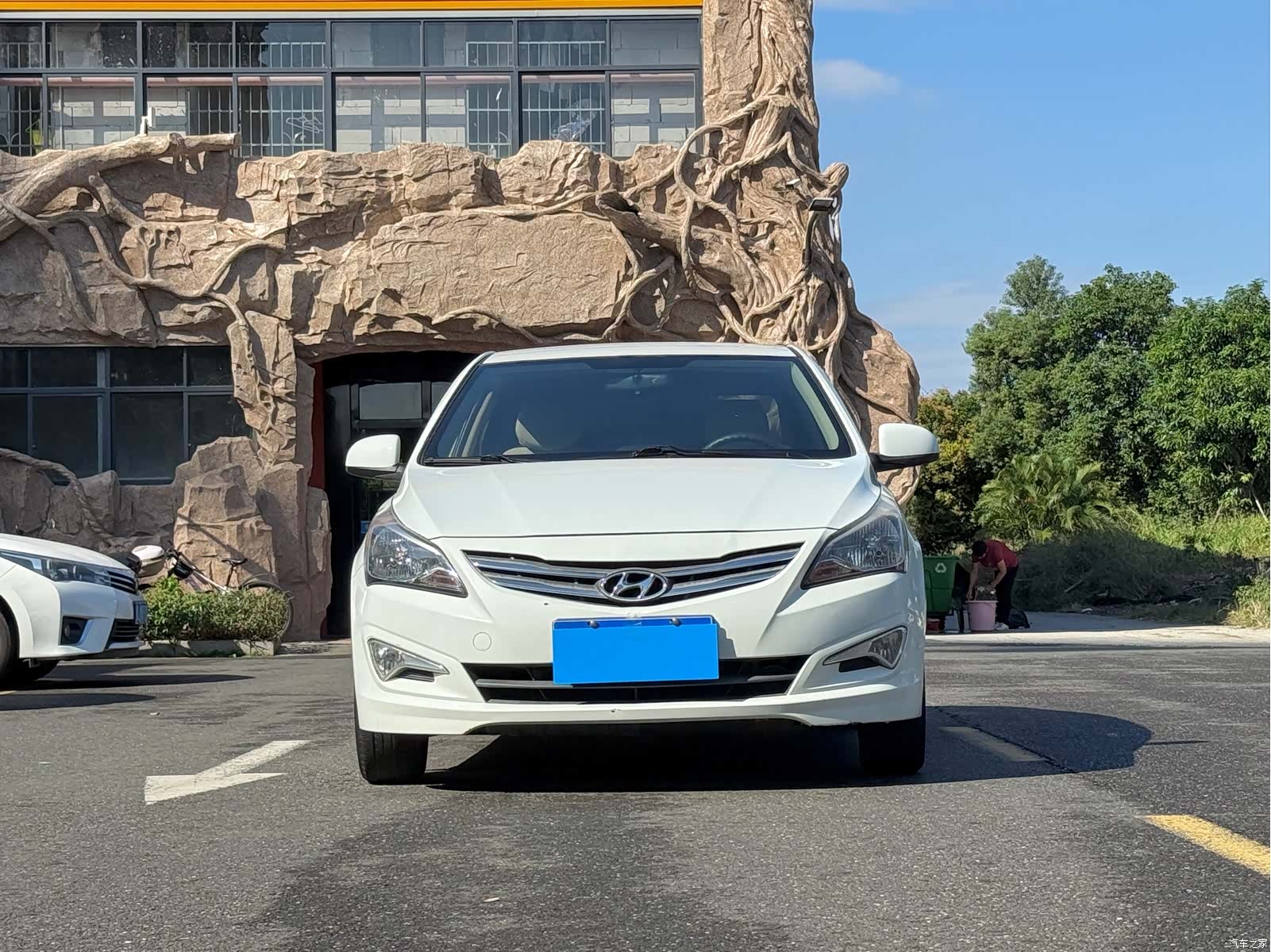 Hyundai GLS, 2015 2