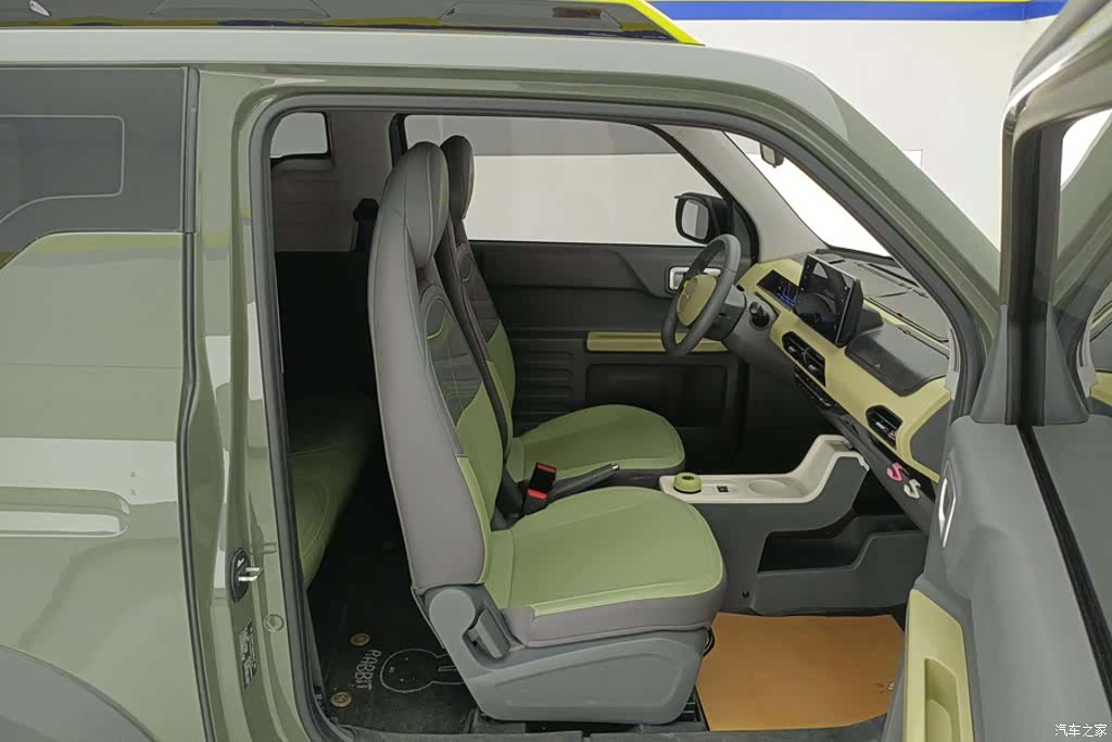 Geely Panda, 2024 8