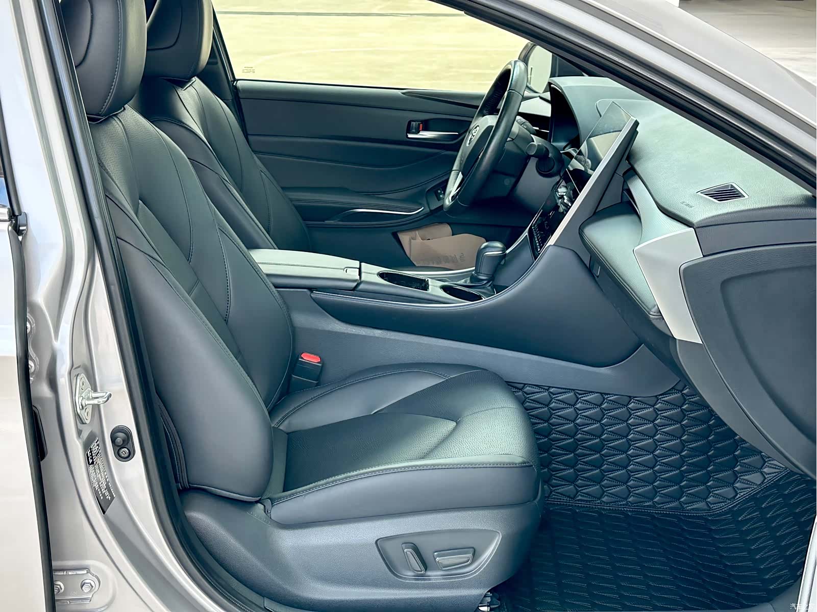 Toyota Avalon, 2023 12