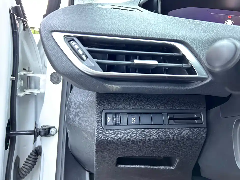 Peugeot 5008 Peugeot 5008
