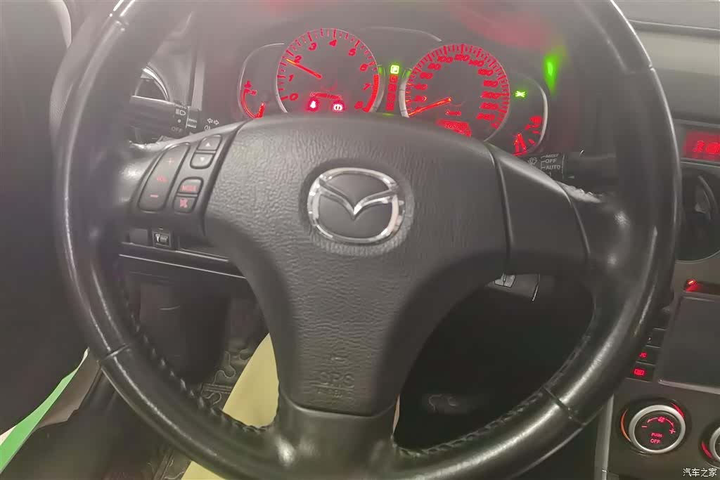 Mazda 6, 2013 15