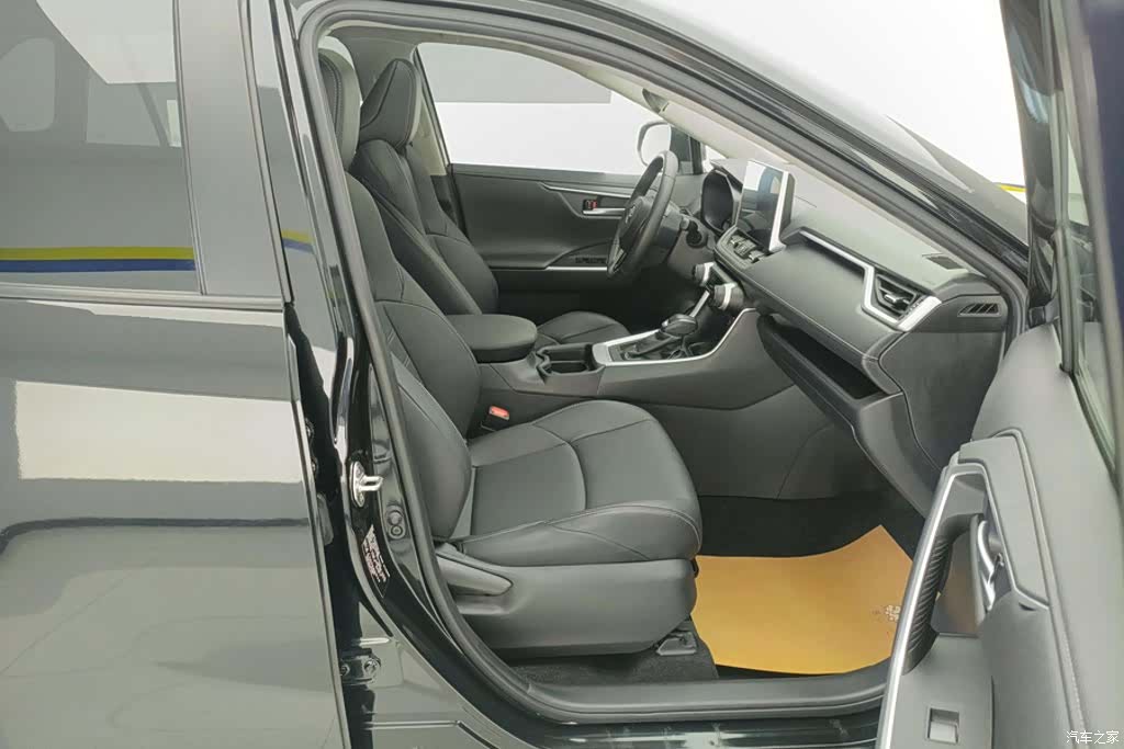 Toyota Wildlander, 2022 8