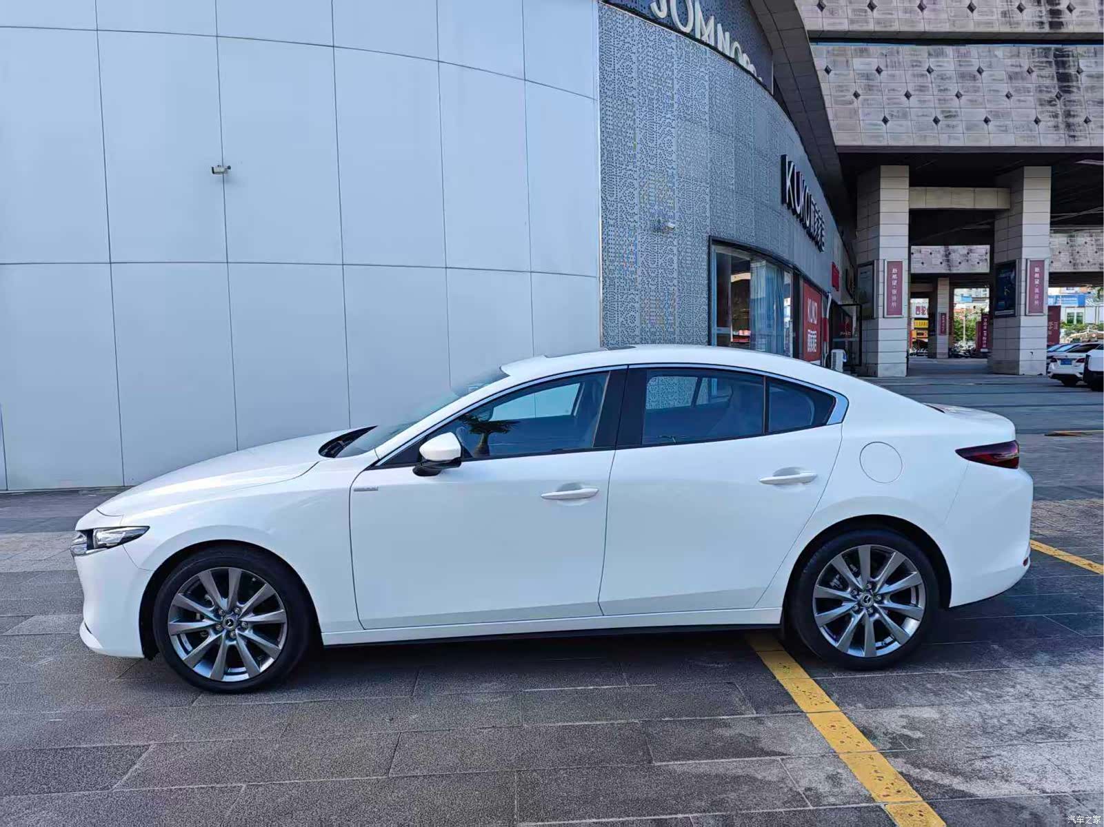 Mazda Mazda3, 2020 4