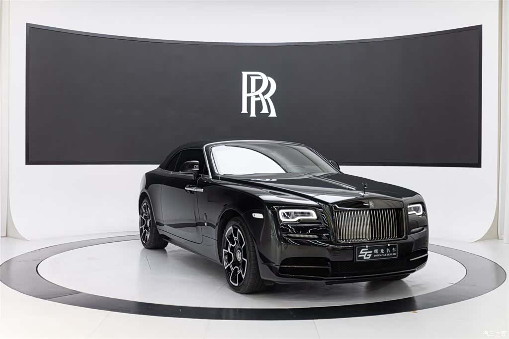 Rolls-Royce Black, 2019 3