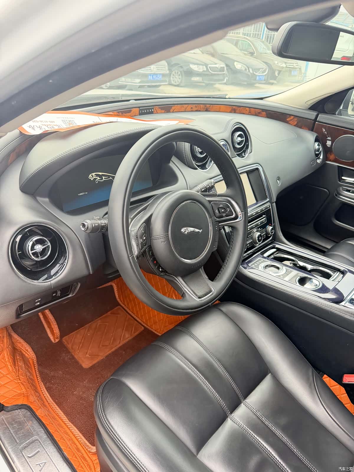 Jaguar XJ, 2012 8