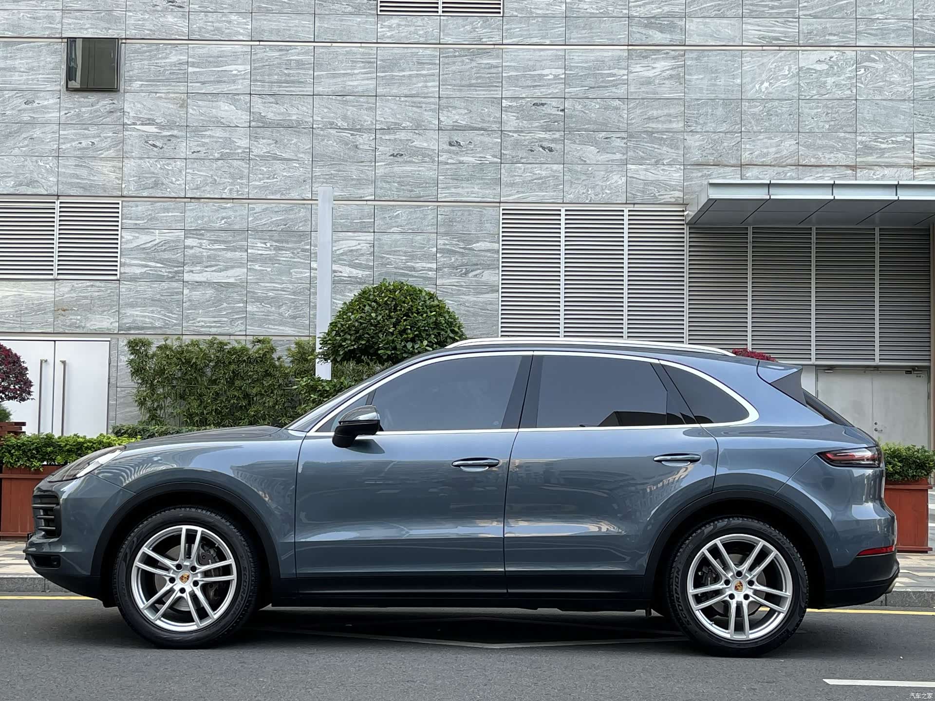 Porsche Cayenne, 2020 3