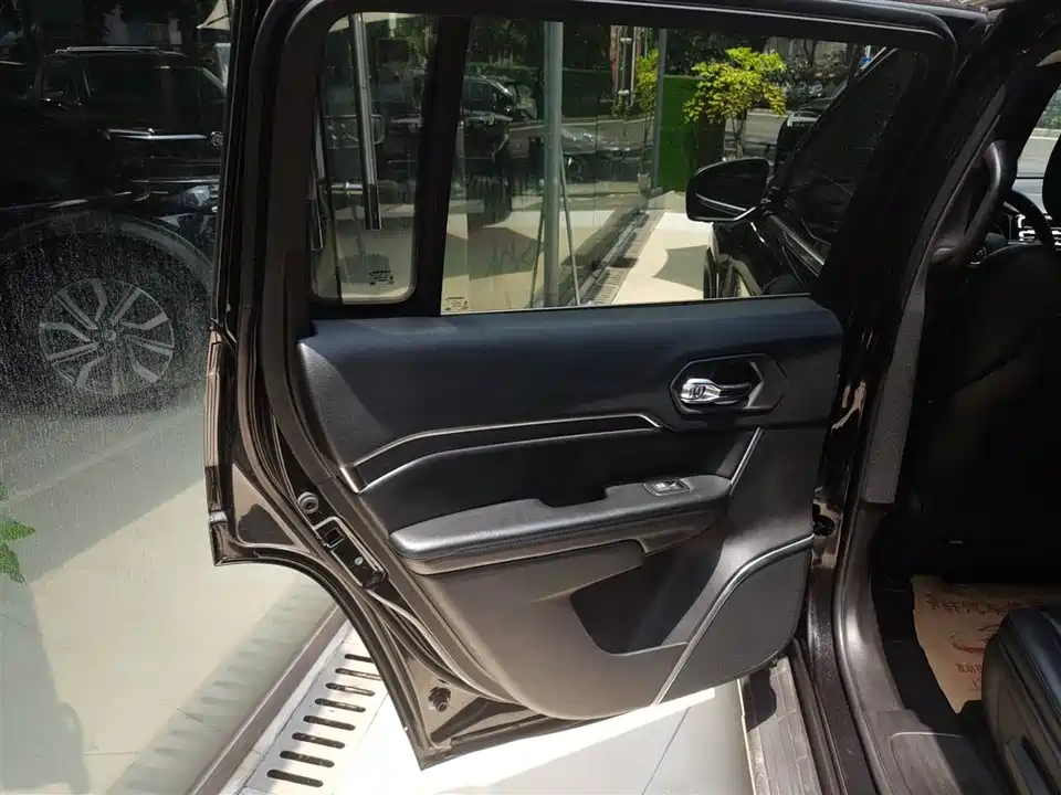 Jeep Grand Commander Jeep Grand Commander