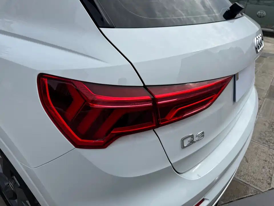 Audi Q3 Audi Q3