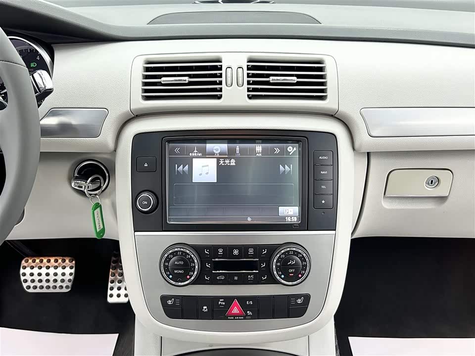 Mercedes-Benz R-class