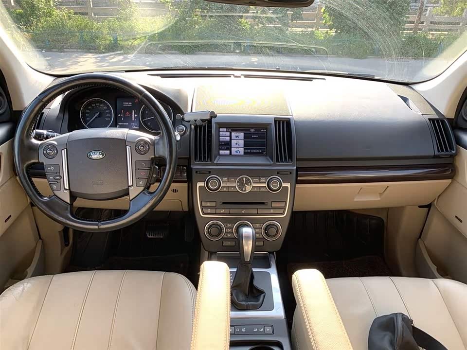 Land Rover Freelander 2