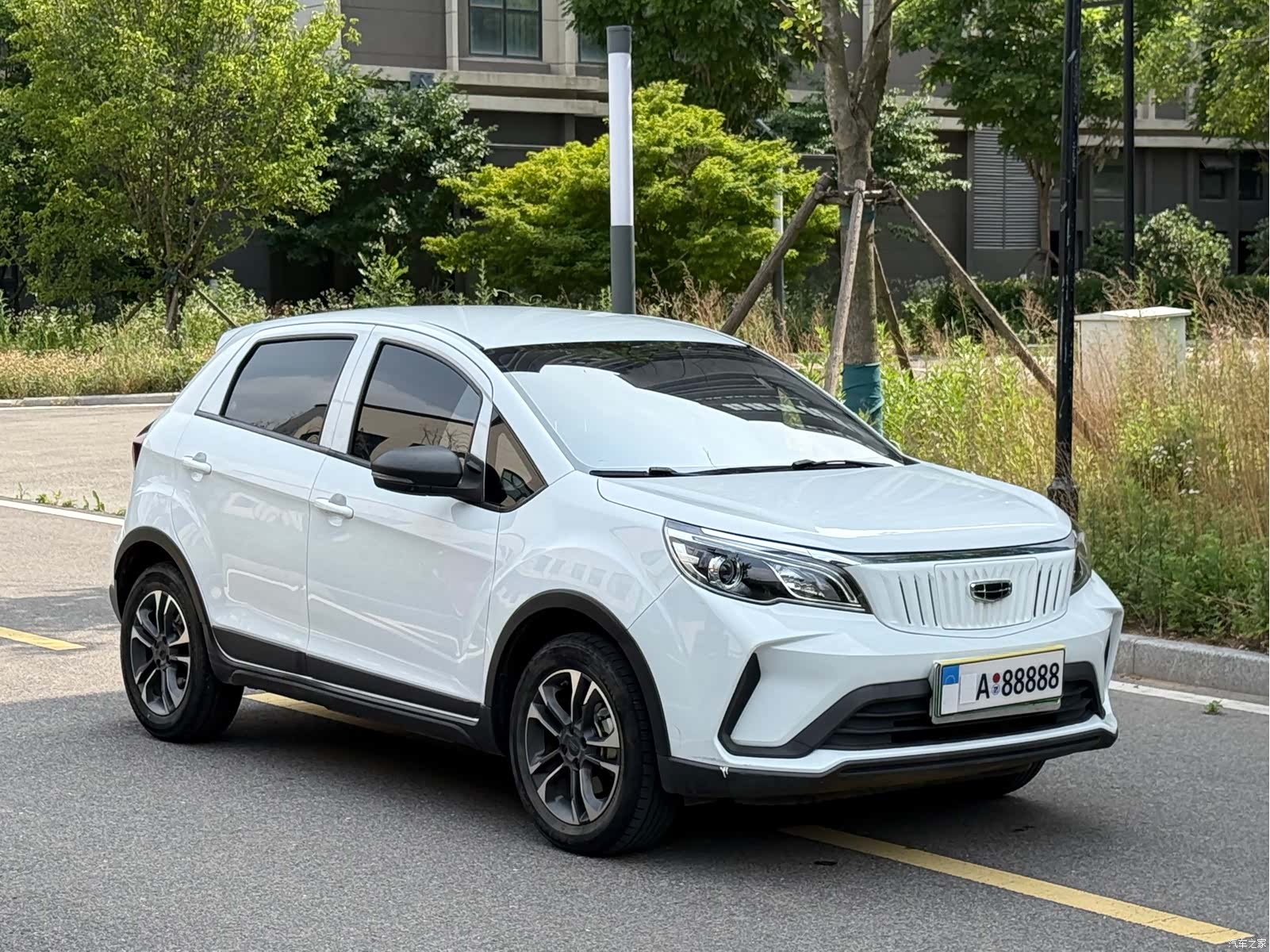 Geely EX3, 2022 6
