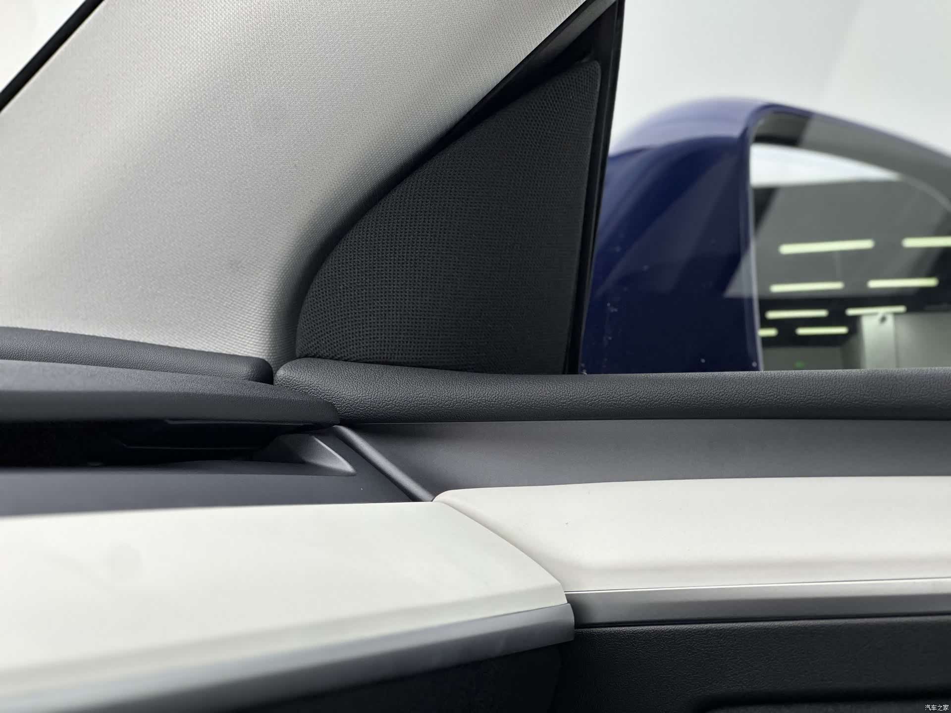 Tesla Model Y, 2023 12