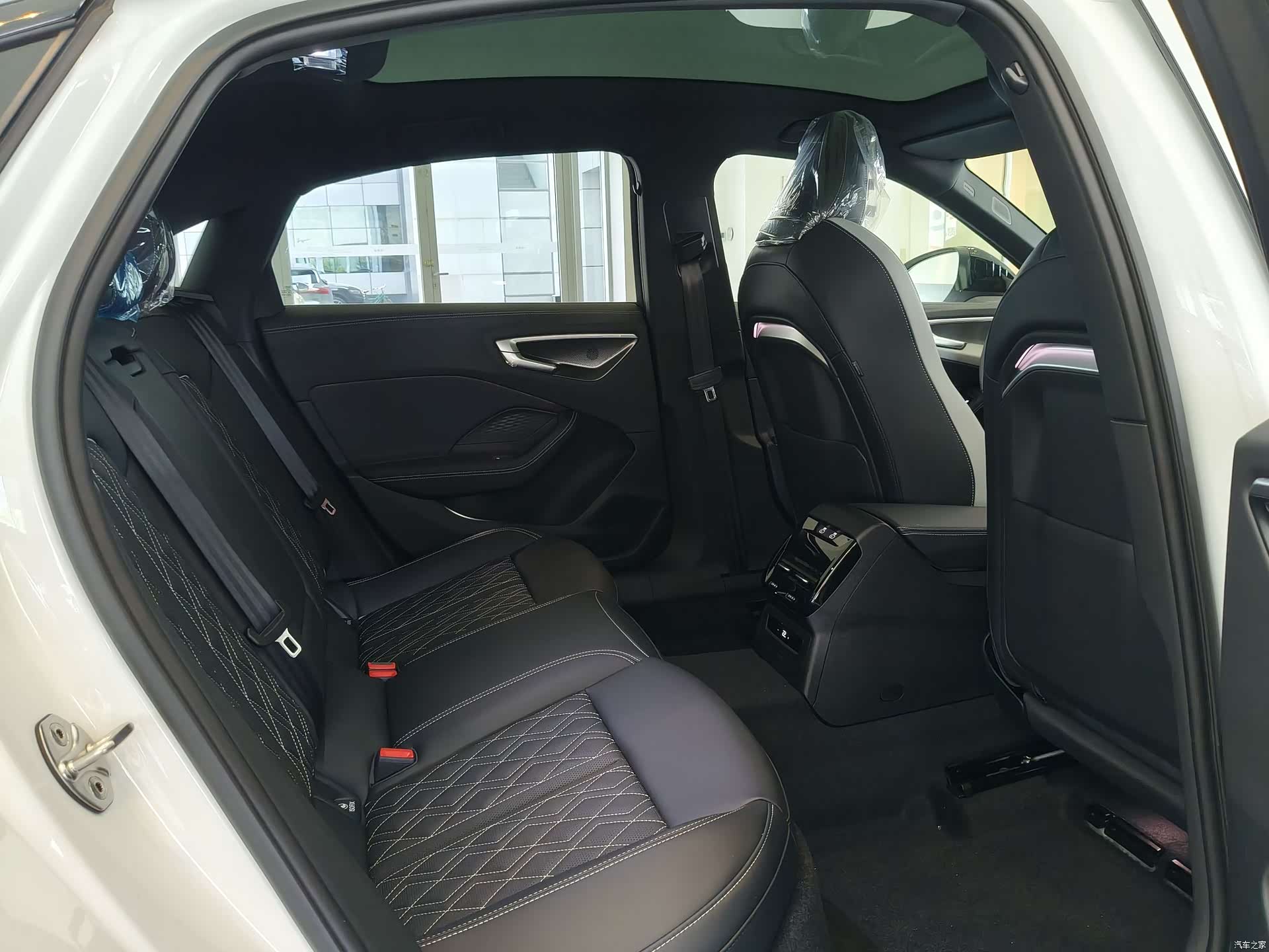 Audi A5, 1900 15