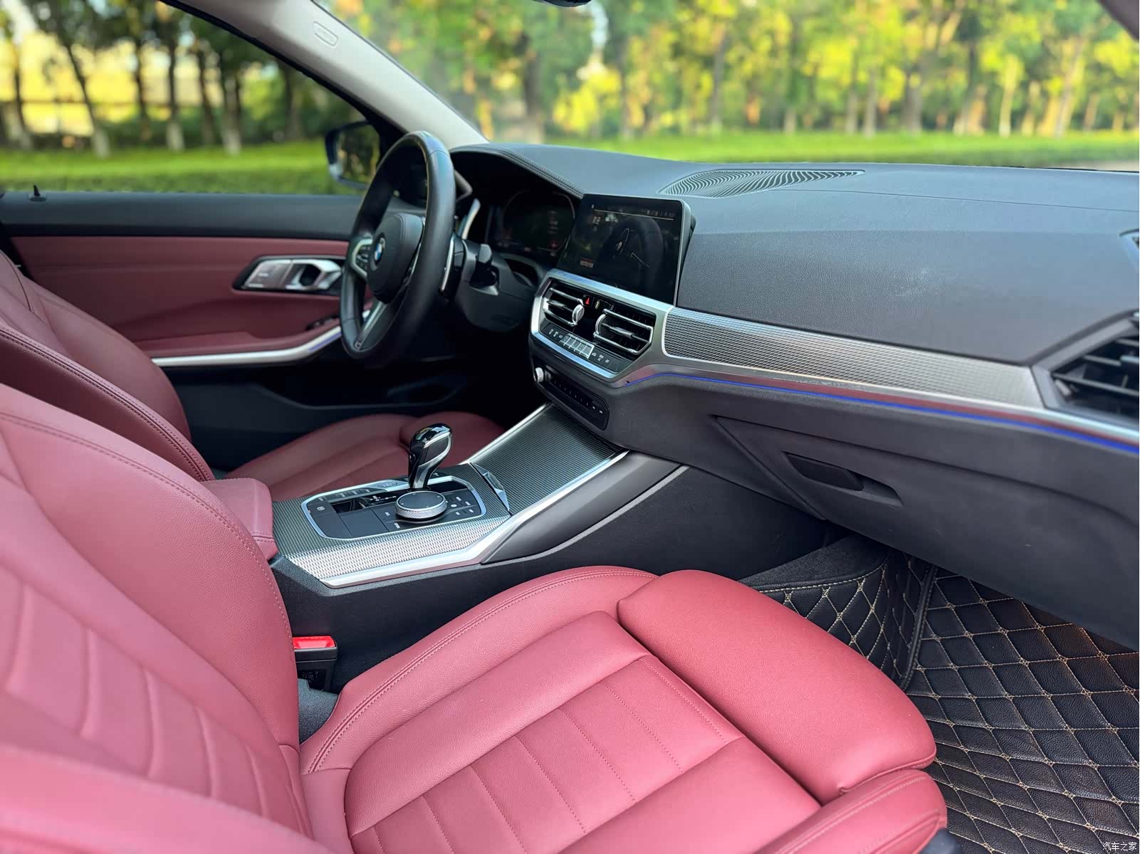 BMW 3 Series, 2020 все фото