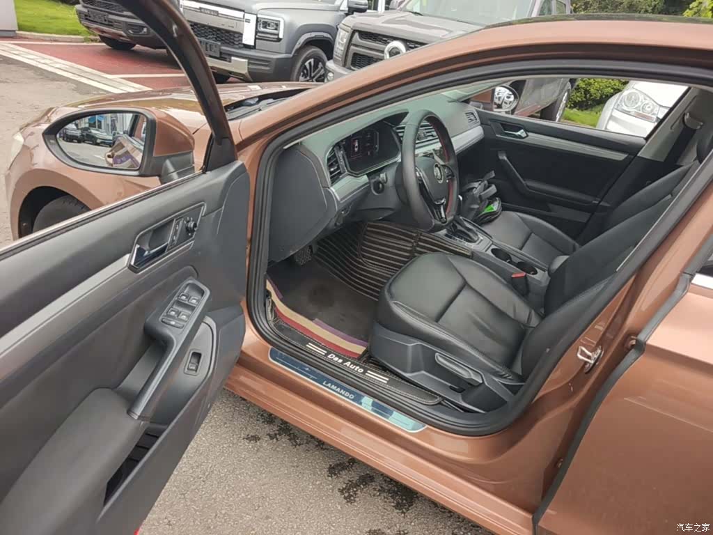 Volkswagen Lamando, 2017 16