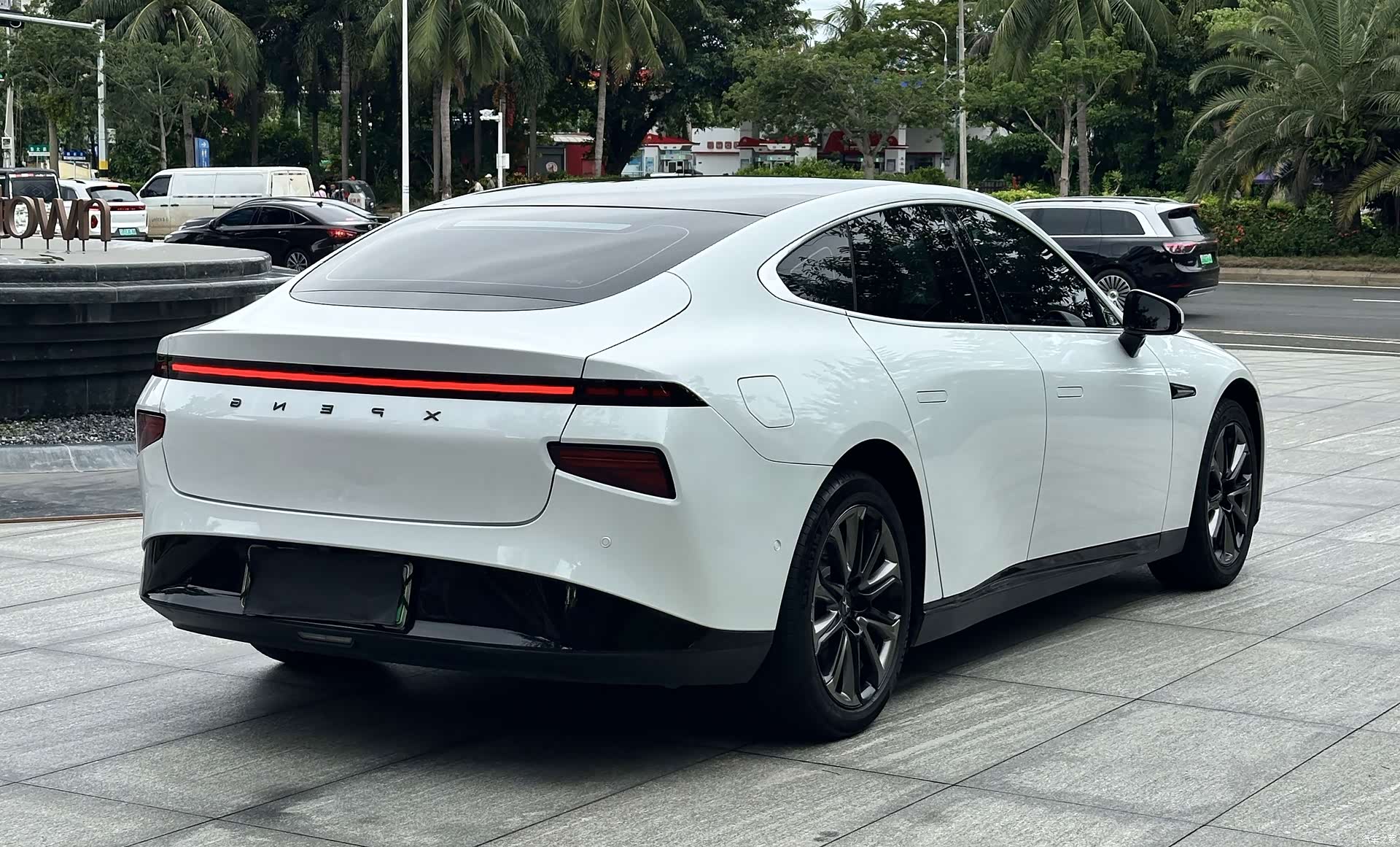 Xpeng P7, 2021 9