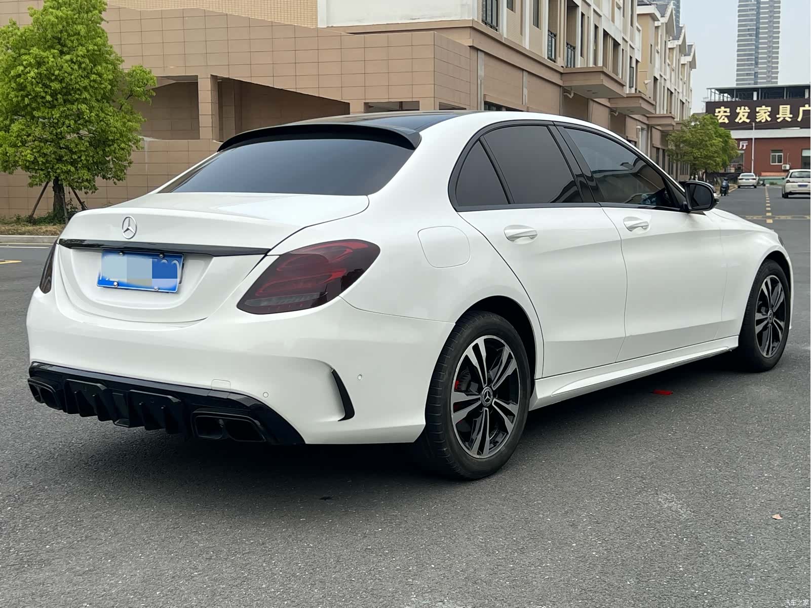 Mercedes-Benz C-Class, 2018 4