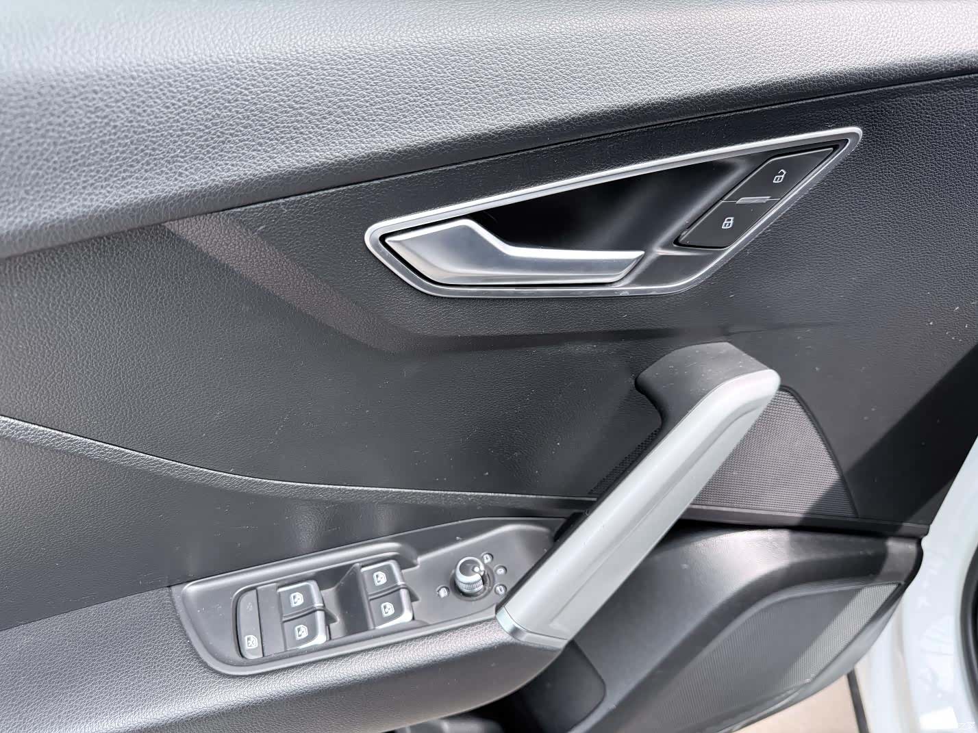 Audi Q2L, 2021 7