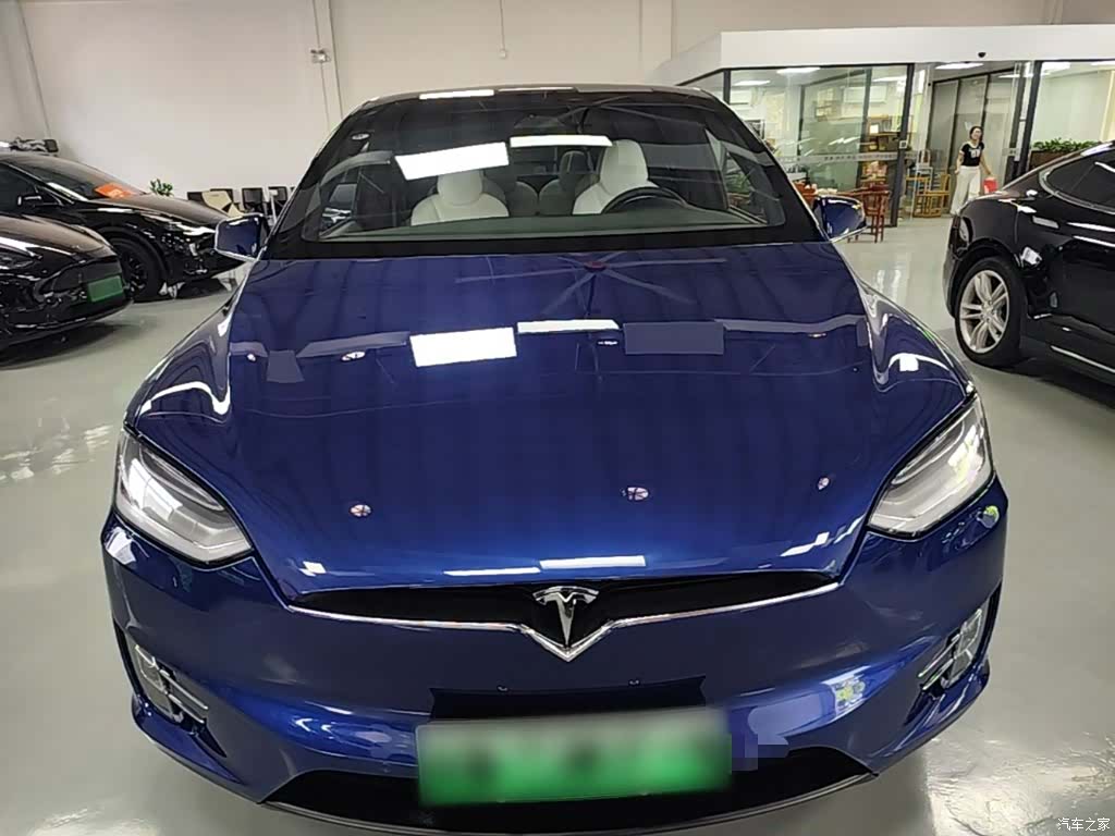 Tesla Model X, 2019 3