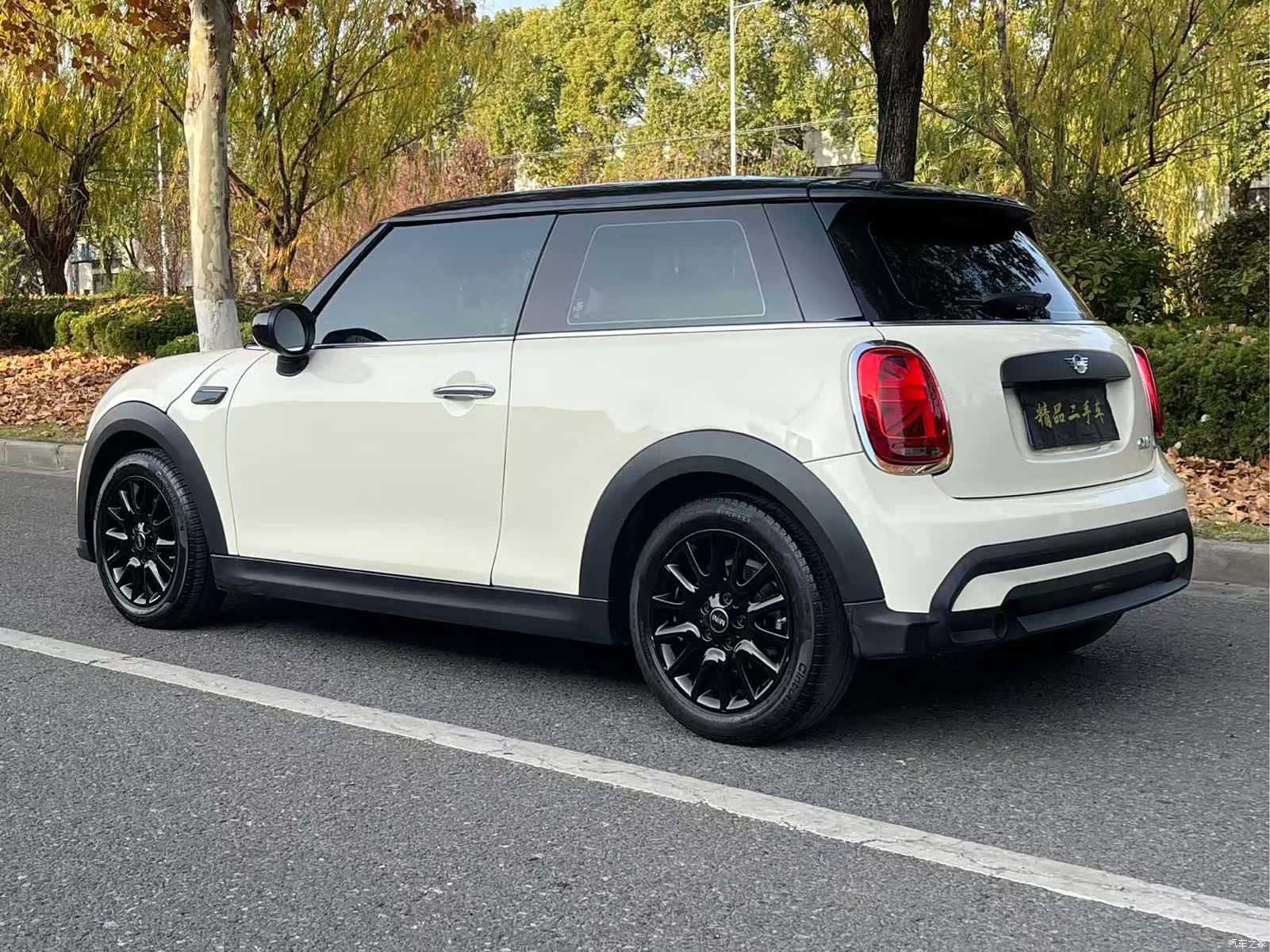Mini ONE, 2021 4
