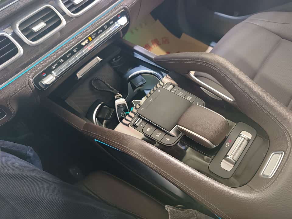 Mercedes-Benz GLS Mercedes-Benz GLS
