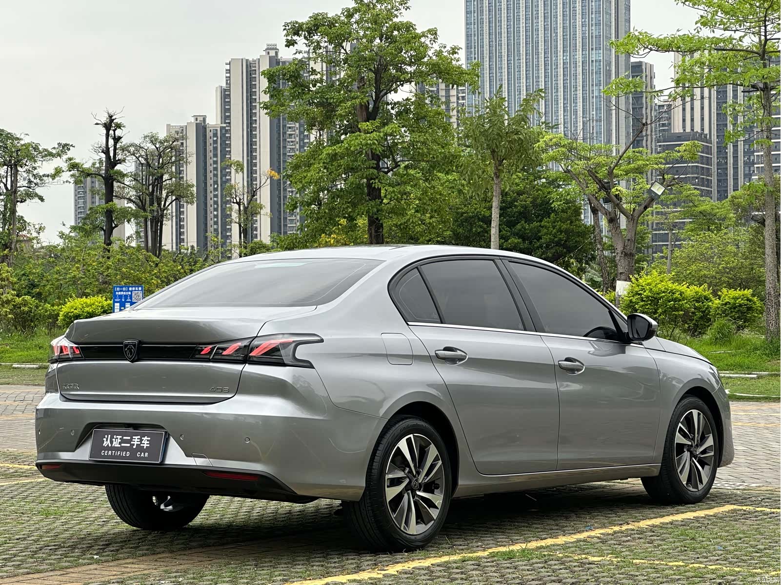 Peugeot 408, 2023 28