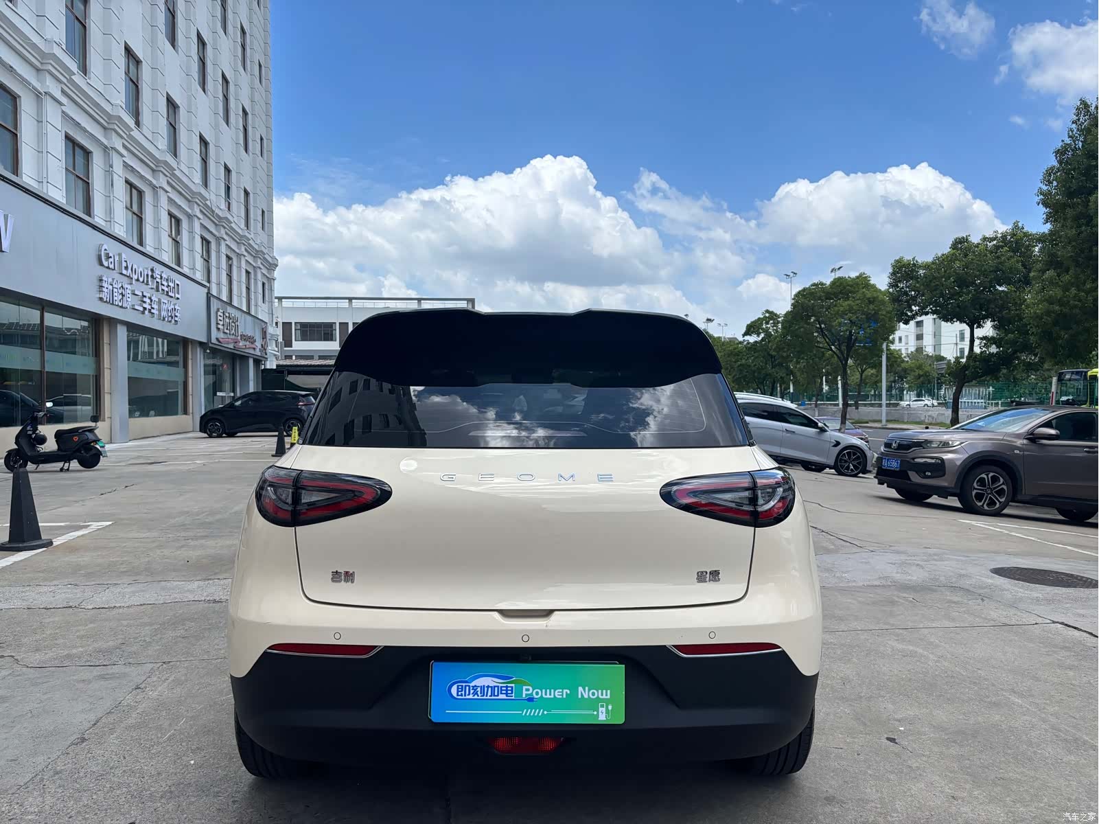 Geely Xingyuan, 2024 6