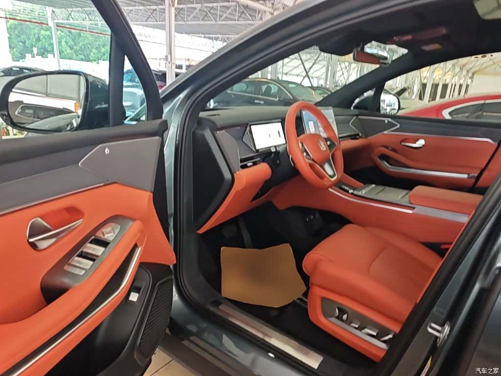 BYD Tang, 2025 16