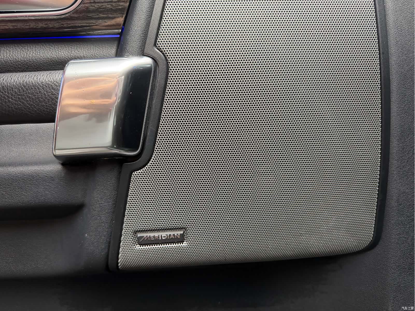 Land Rover Discovery, 2015 13