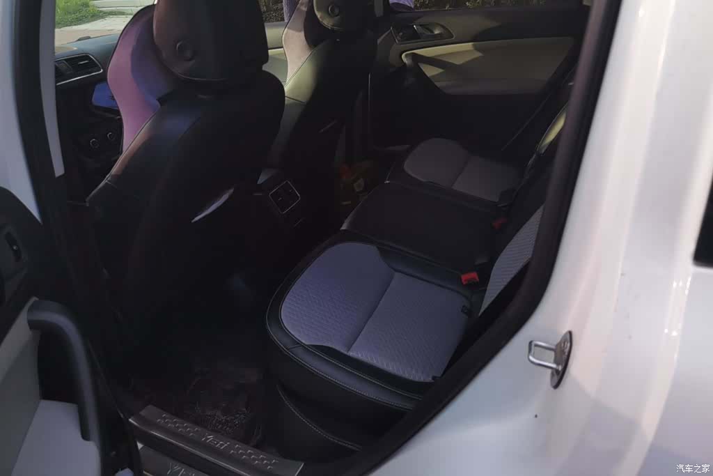 Skoda Yeti, 2017 11