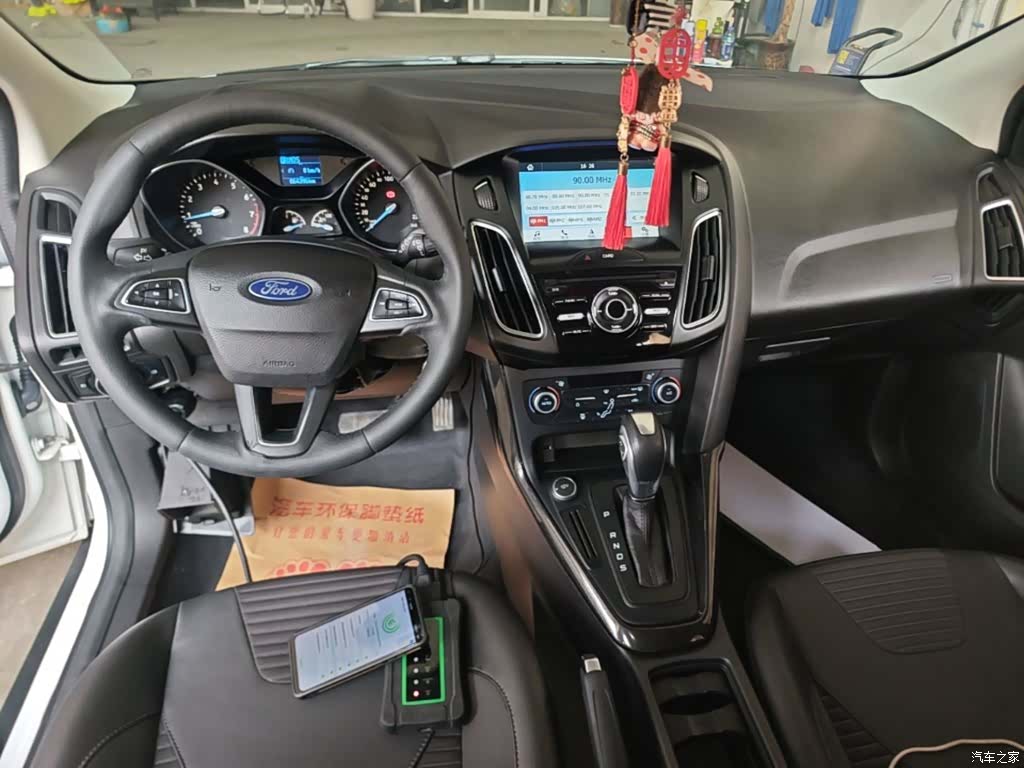 Ford Focus, 2017 10