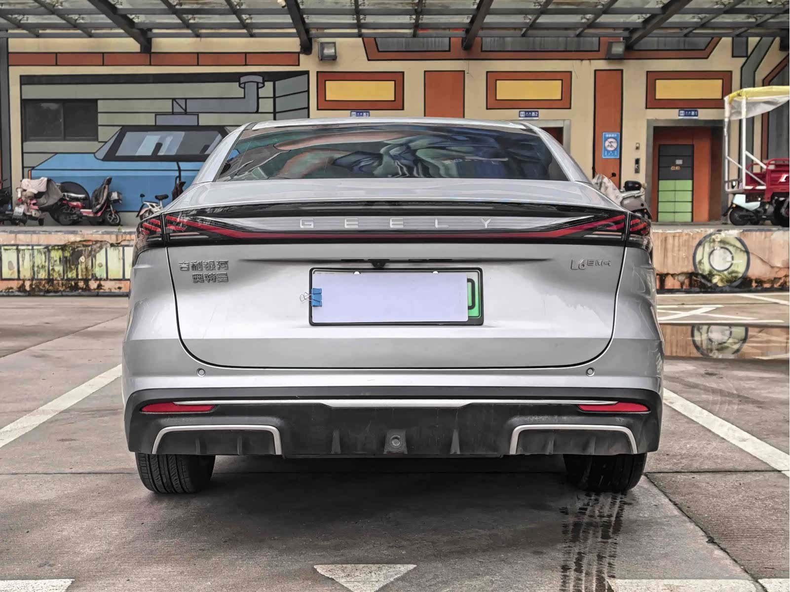 Geely Galaxy L6, 2025 8
