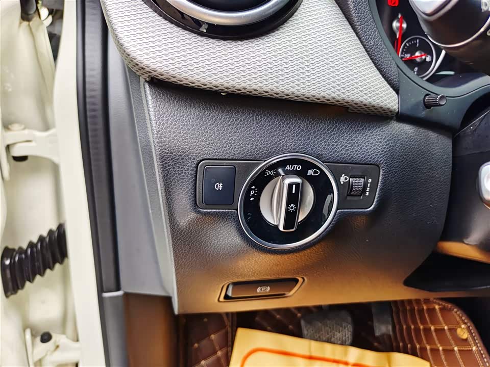 Mercedes-Benz Class B