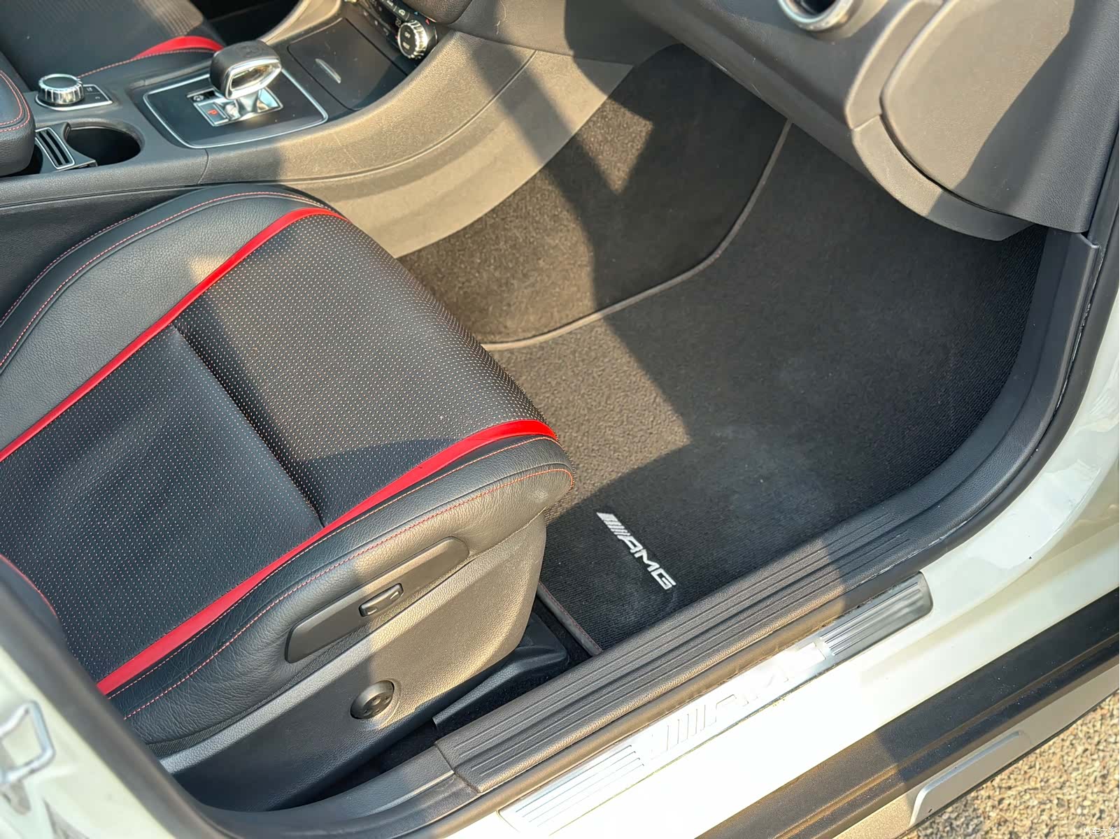 Mercedes-Benz GLA, 2015 41
