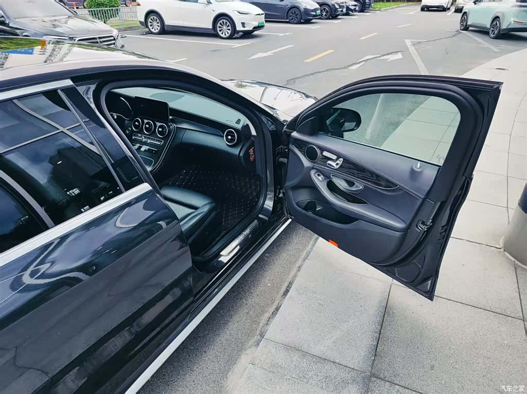 Mercedes-Benz C-Class, 2020 22