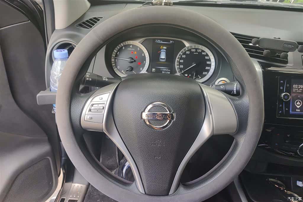 Nissan Terra, 2018 15