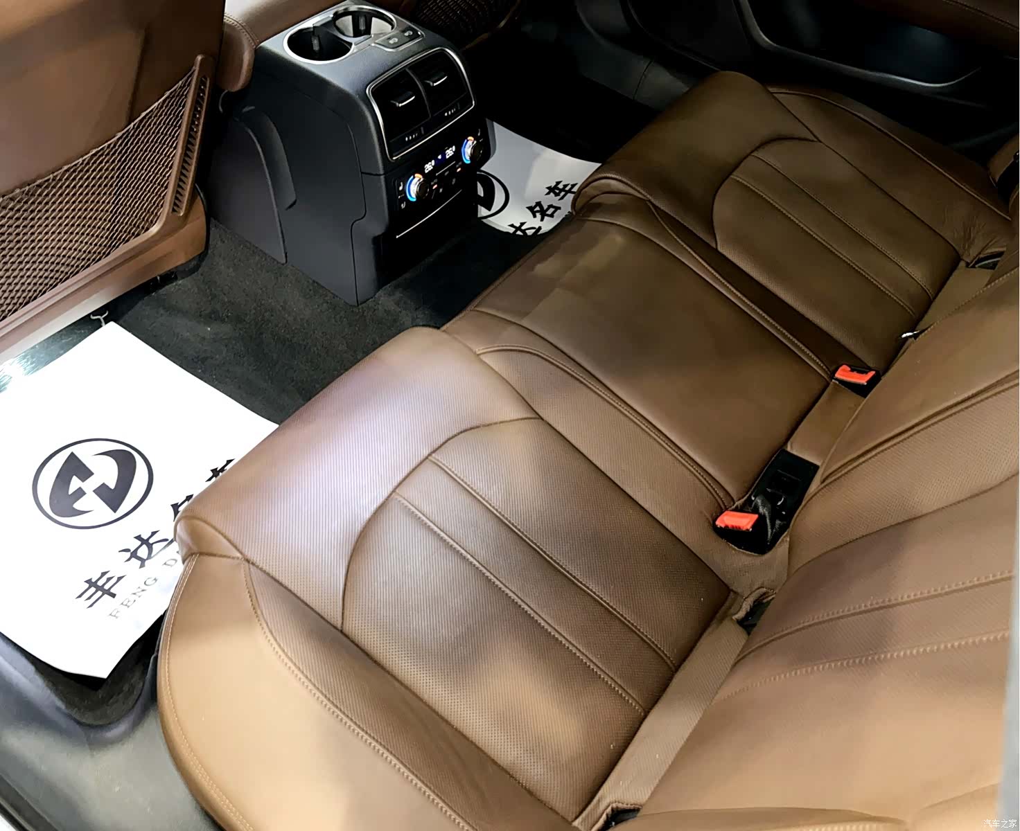 Audi A6L, 2015 6