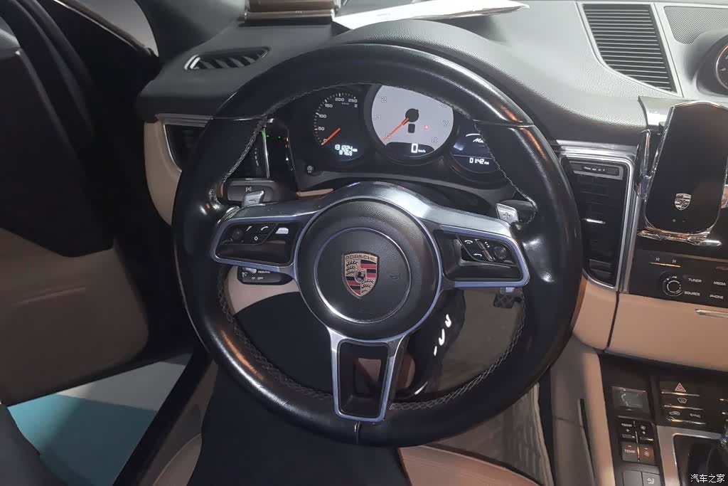Porsche Macan, 2017 15