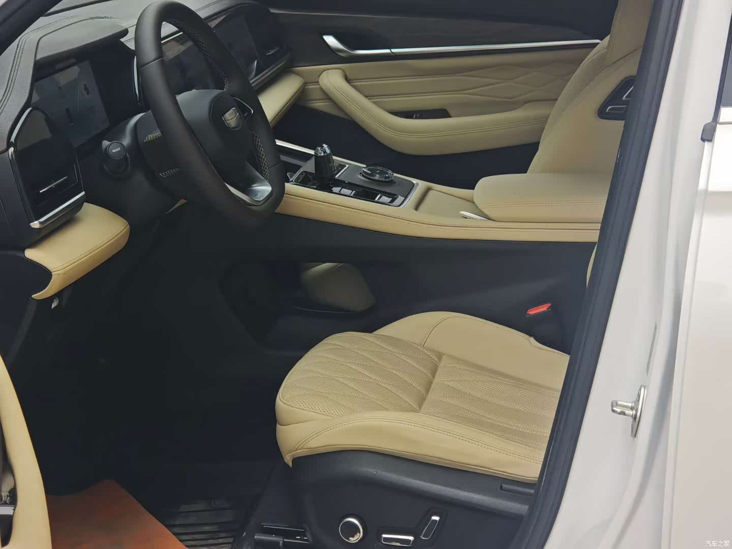 Geely Xingyue L, 2024 все фото