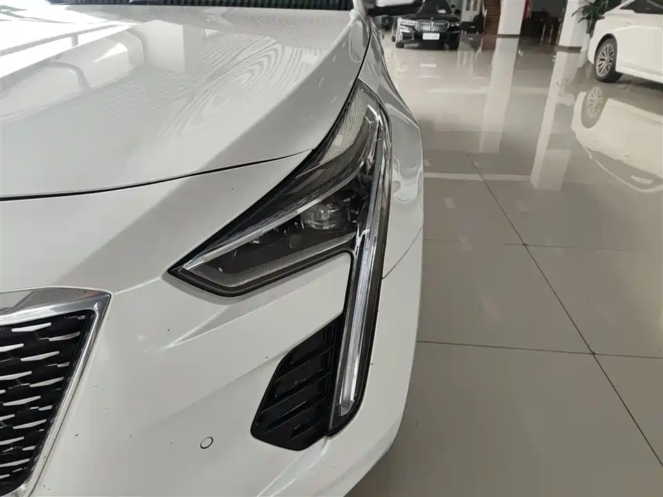 Cadillac CT6