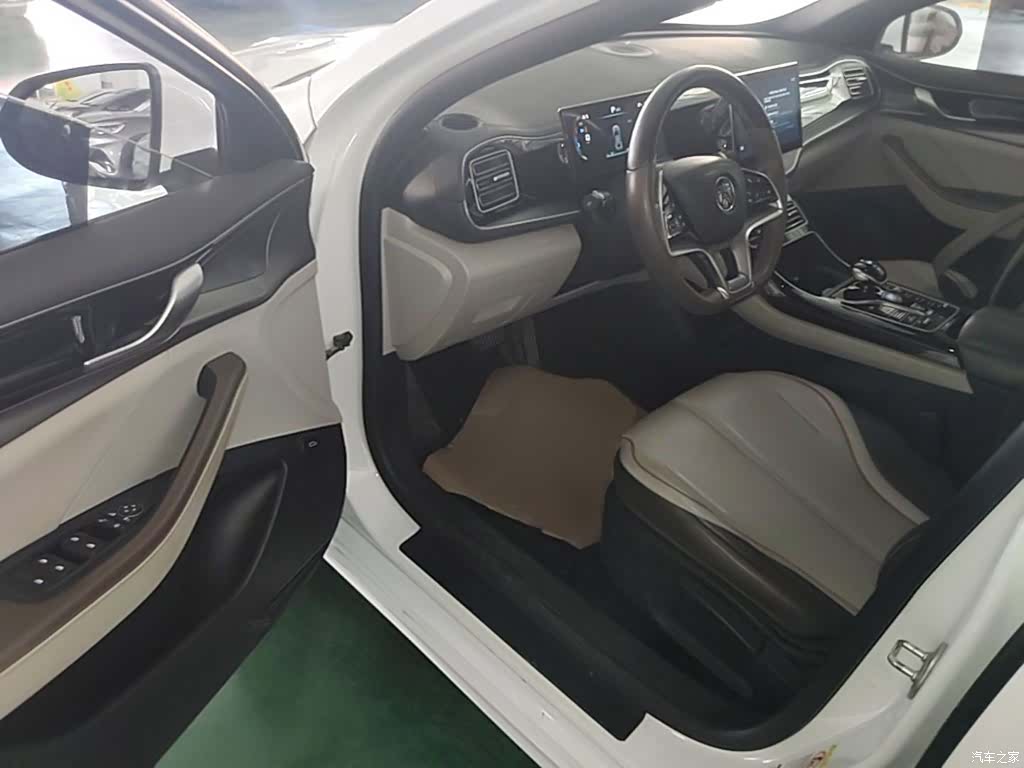 BYD Qin, 2024 16