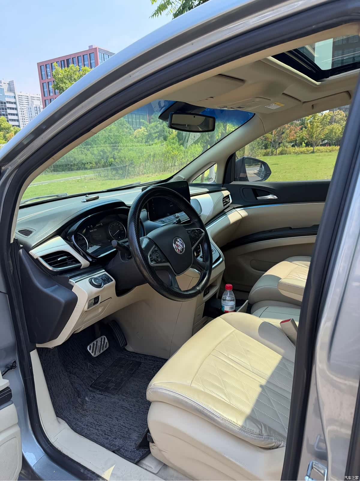 Buick GL8, 2023 12