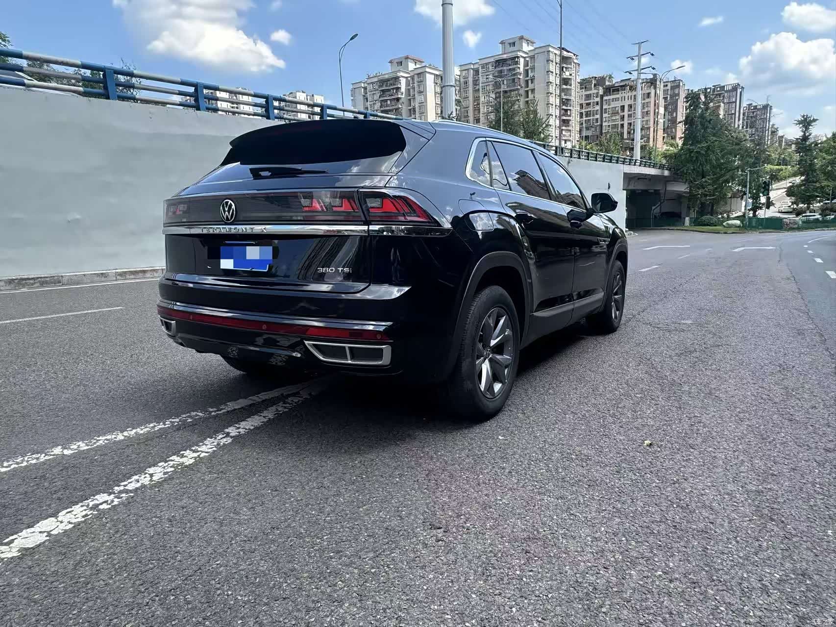 Volkswagen Teramont X, 2023 9