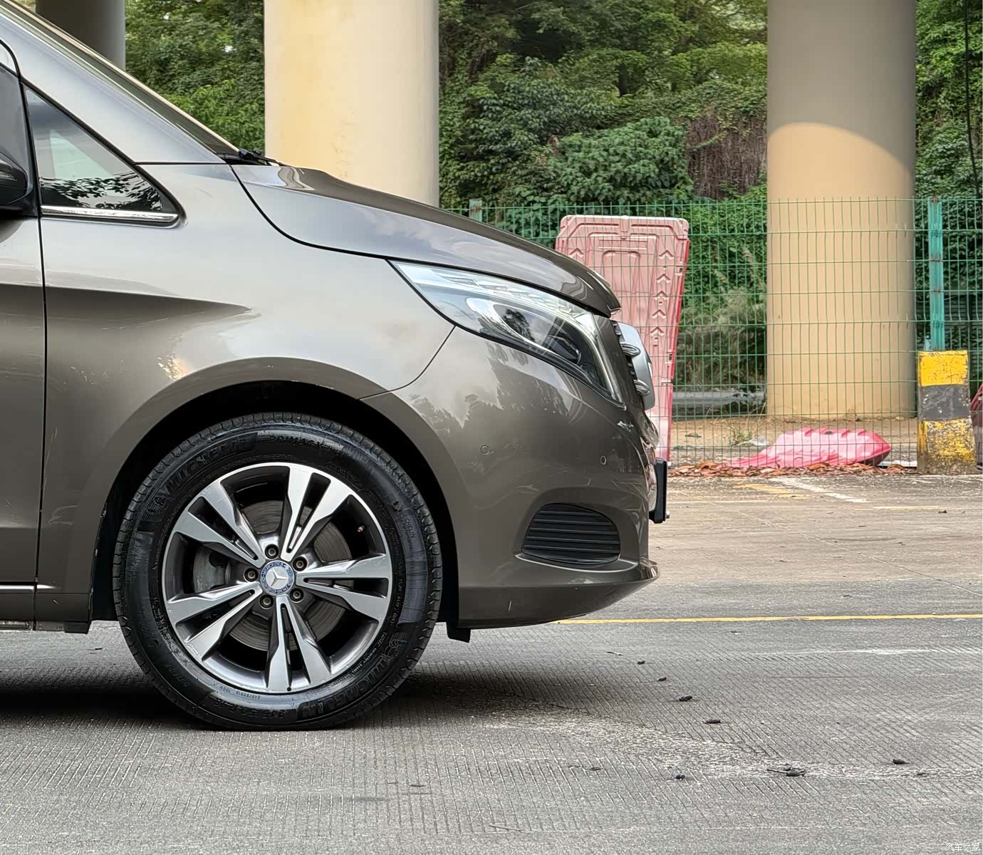 Mercedes-Benz V-Class, 2018 16