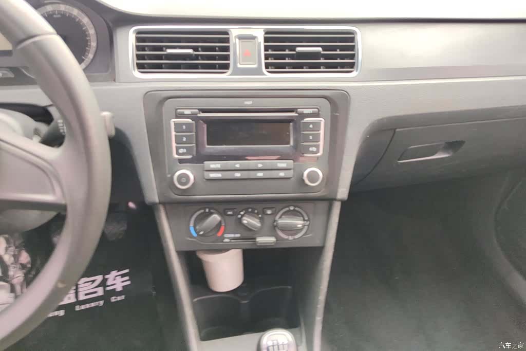 Skoda Rapid, 2018 13