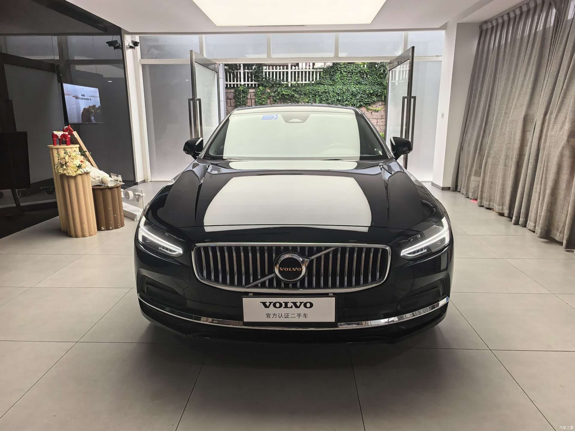 Volvo S90, 2025 2