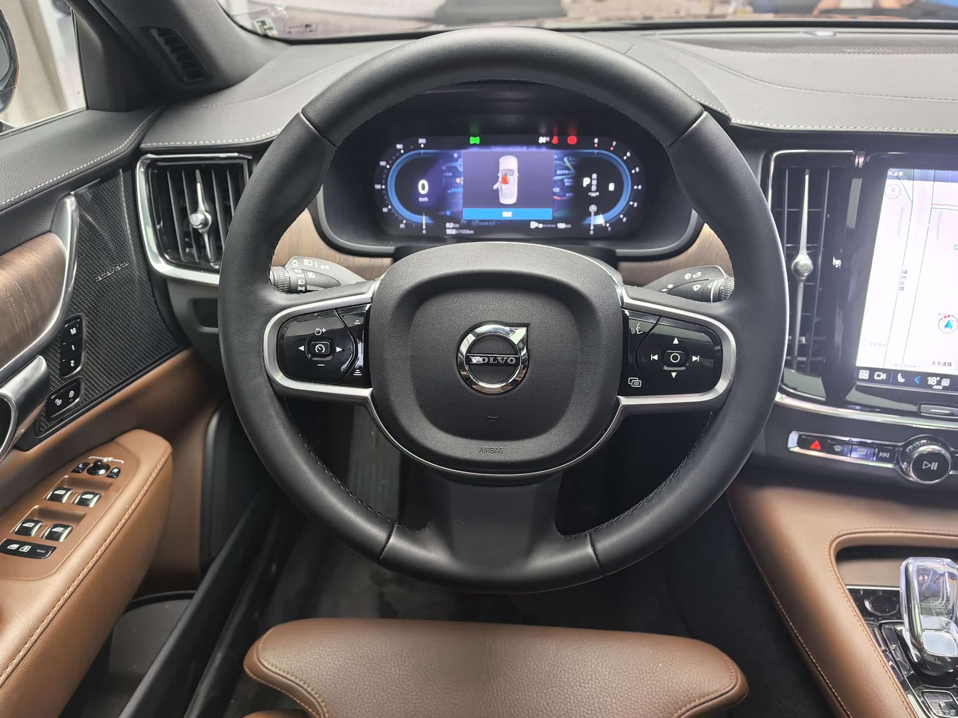 Volvo S90, 2025 4