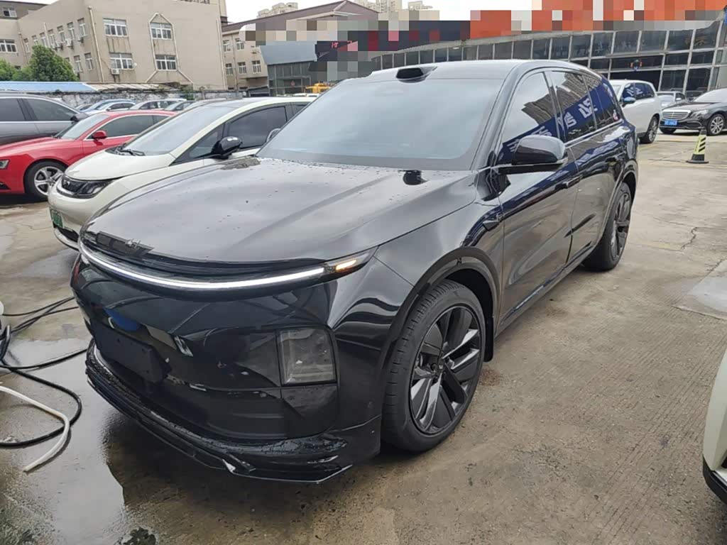 Li Auto L6