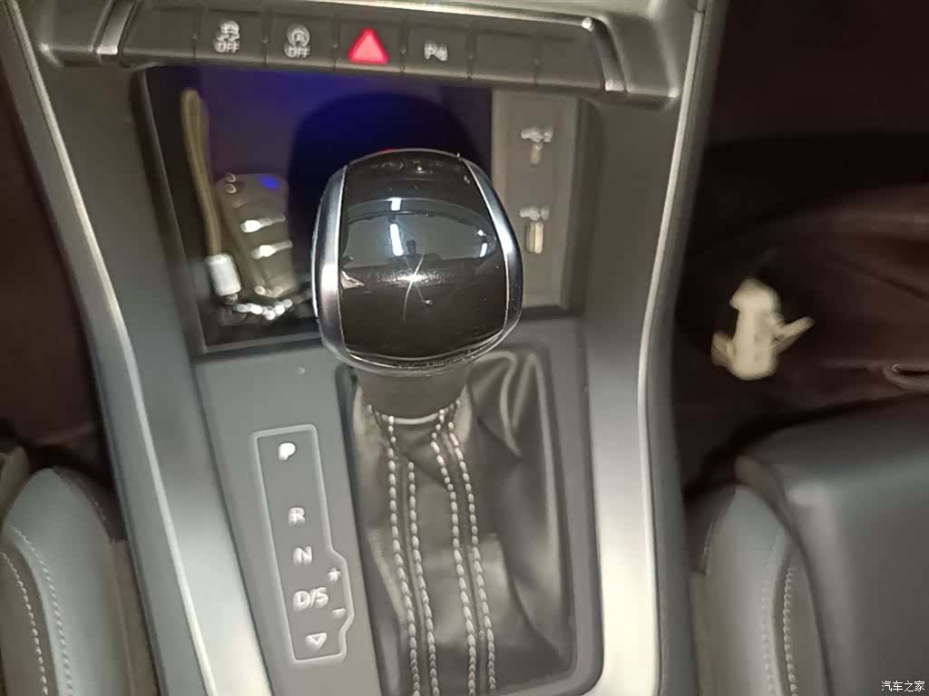 Audi Q3, 2021 14